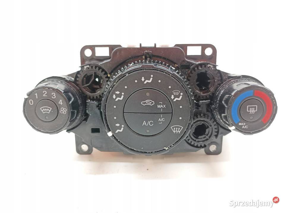 PANEL NAWIEWU C1B119980BE Ford Fiesta Mk7