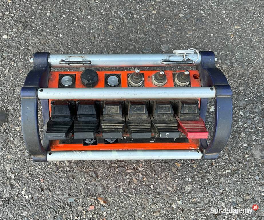 Budowlany 6x4 z dzwigiem Manual Iveco ogranicznik prędkości Warszawa