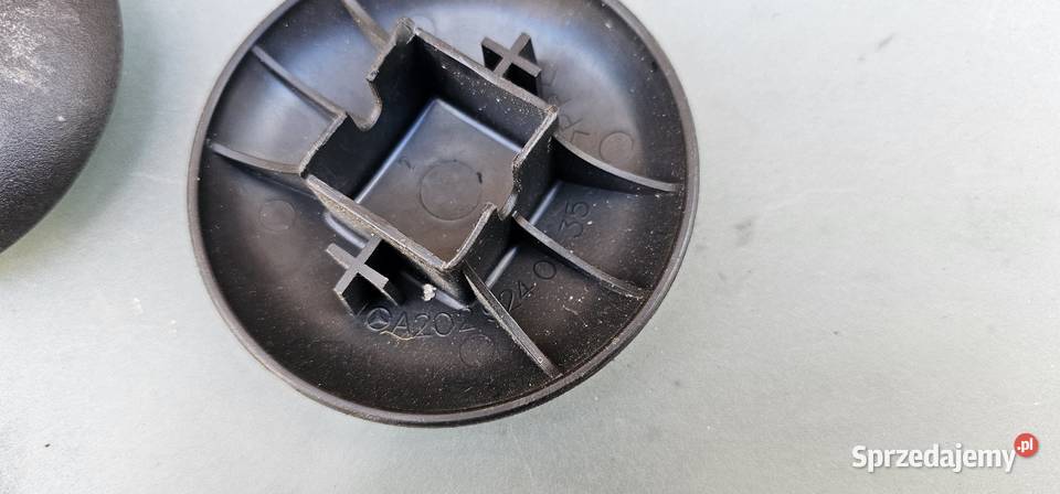 Osłona na mocowanie kanapy mercedes w202 kombi Zbąszyń