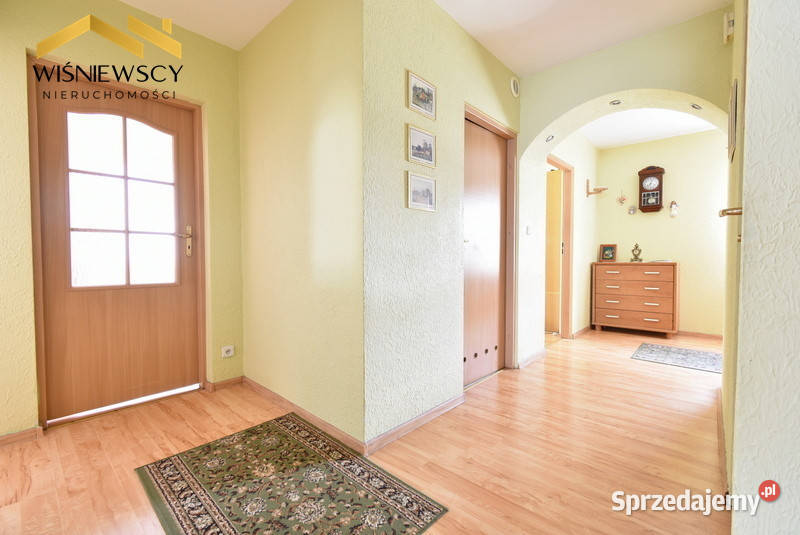 Dom o pow 170 m2 dwa oddzielne mieszkania Dobre Miasto