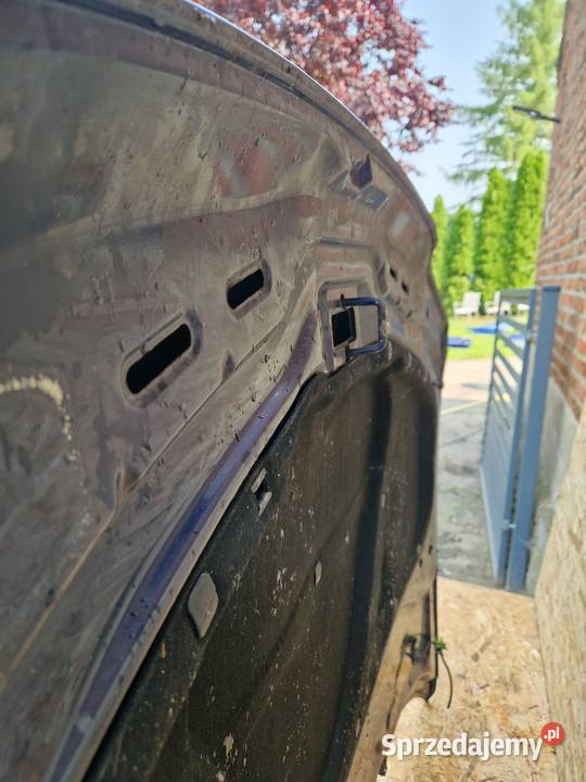 VW Passat B6 FL kod lak LB5N maska silnika Słowikowo