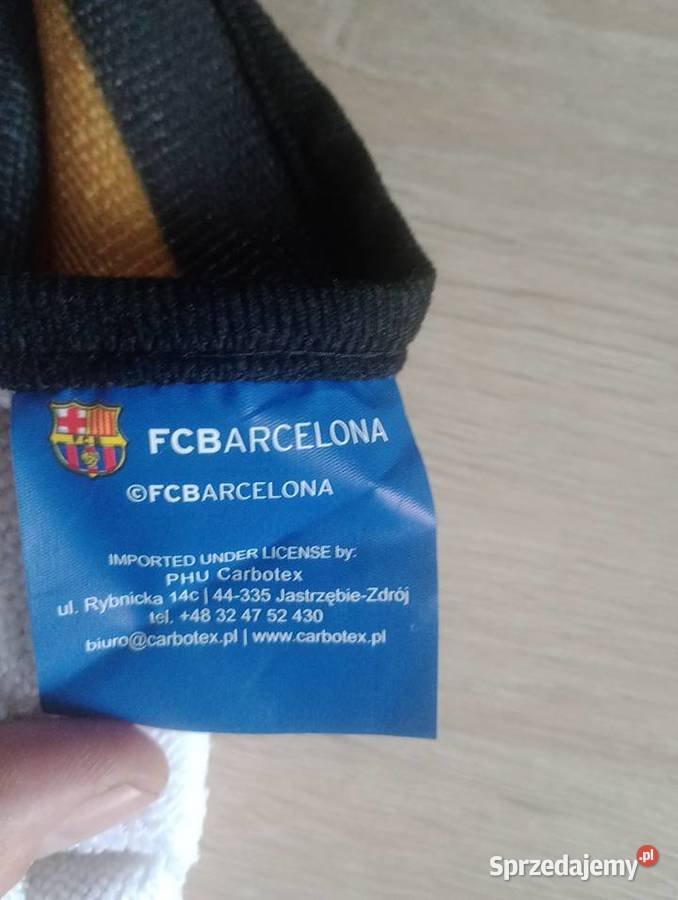 FC Barcelona ręcznik herb 150x145 Dywity