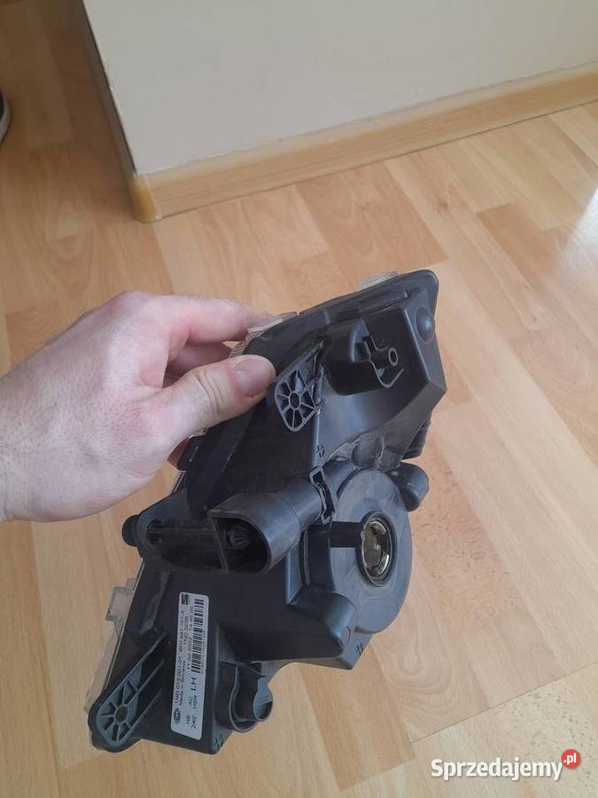 Halogen lewy seat Ibiza V 6F0 sprzedam