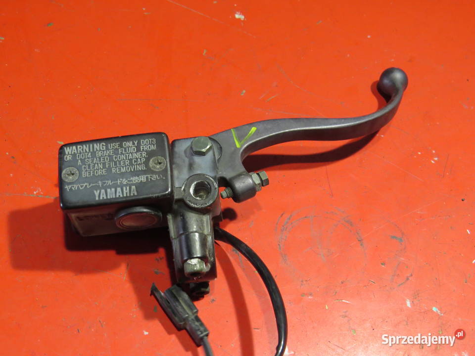 SUZUKI GSR600 GSR 600 K10 09 pompa hamulca prawa