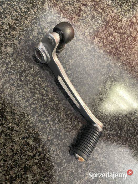 Dźwignia zmiany biegów Suzuki GSXR 1300 HAYABUSA Poznań