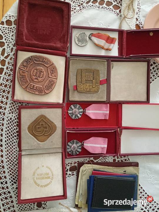 Odznaczenia PRL Częstochowa sprzedam