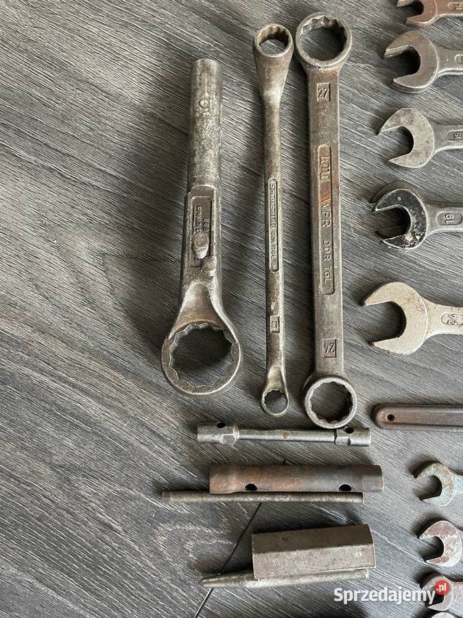Klucze nasadka śrubokręt łyżka DDR SIMSON 50cm3 Szprotawa