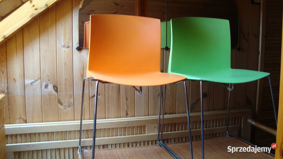 Krzesła z ABS-u 4-pomarańczowe i 4 - groszkowe