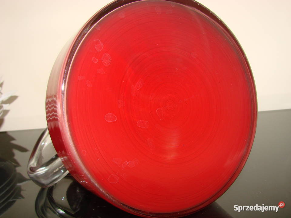 dzbanek czerwone szkło Porcelana i szkło pomorskie Pruszcz Gdański sprzedam