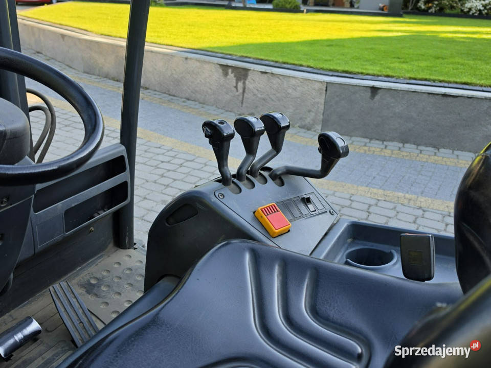 wózek czołowy Jungheinrich EFG 320 Wózek widłowy elektryczny Skępe
