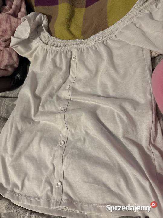 Bluzka biała z dekoltem małopolskie