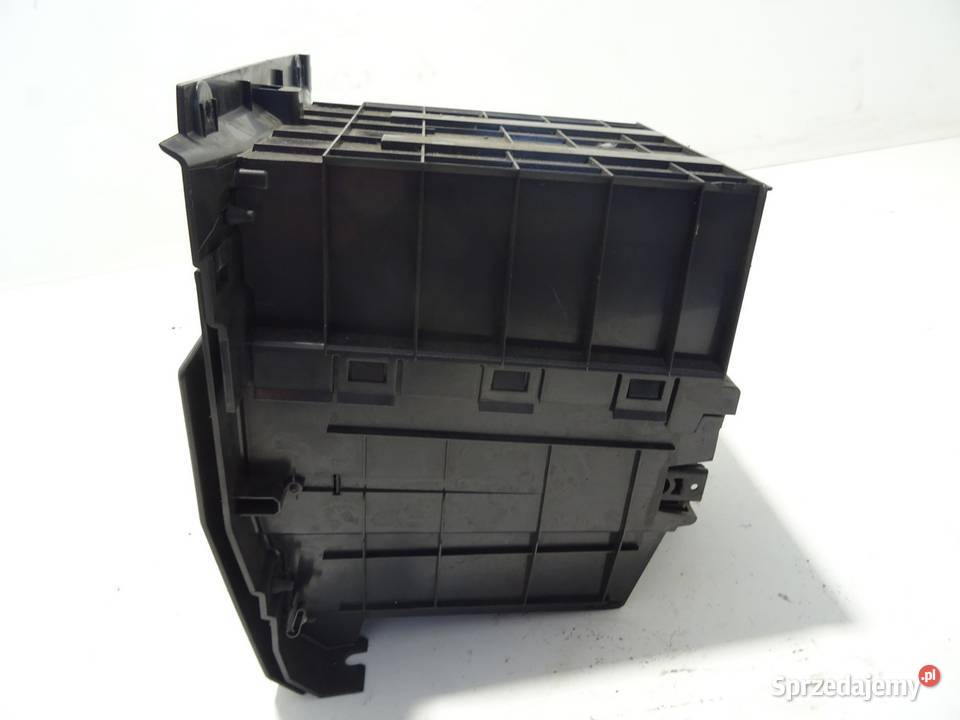 SCHOWEK SZUFLADA RENAULT TRUCKS T Van minibus