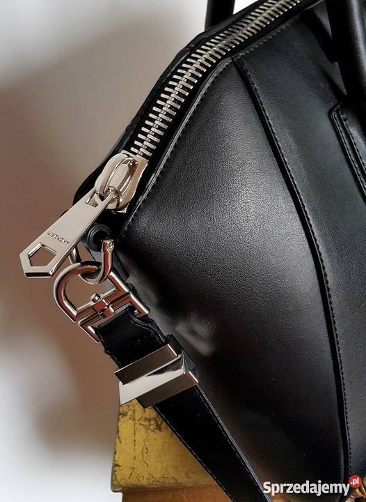 TOREBKA GIVENCHY ANTIGONA KLASYK KUFER CZARNA Bydgoszcz
