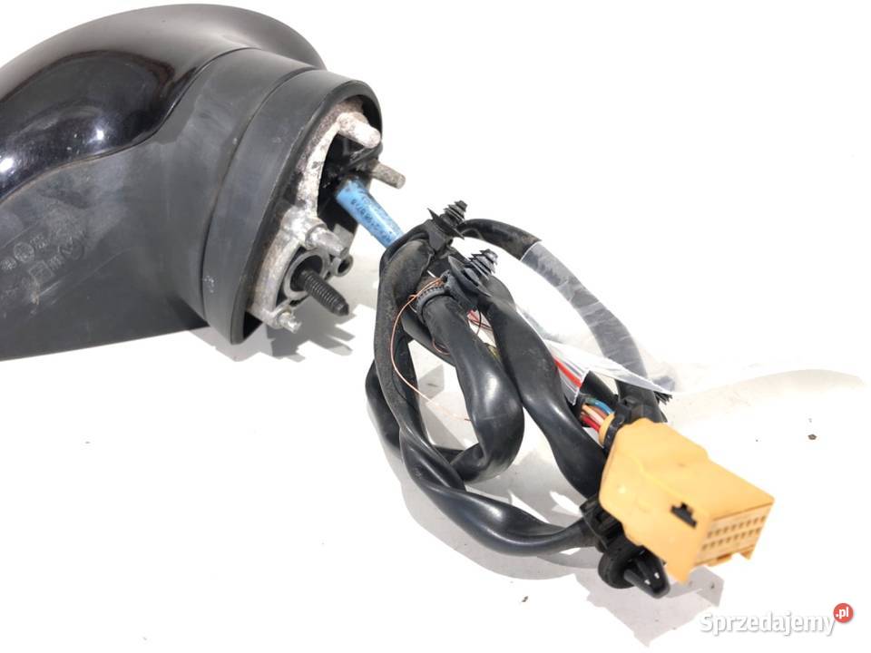 LUSTERKO PRAWY SEAT EXEO SedanLimuzyna 0813