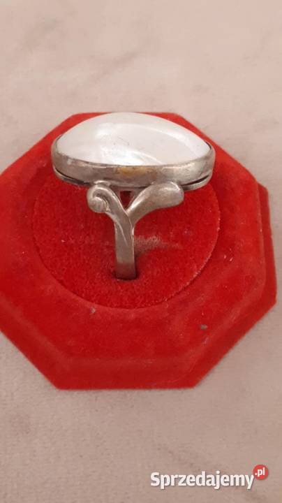 pierścionek srebrny z muszlą Biżuteria Radom