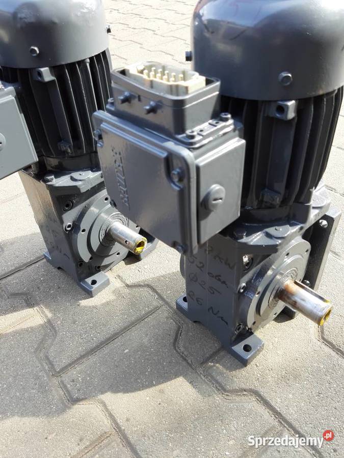 Motoreduktor 018 kW 52 obr Leszno