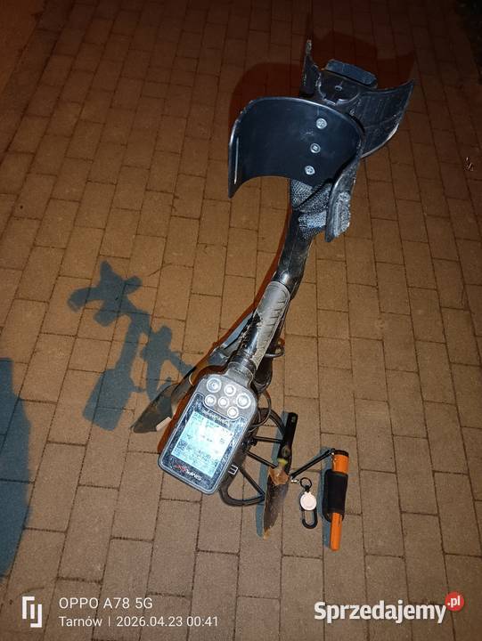 Wykrywacz metali z pointerami łopata krótka i Tarnów