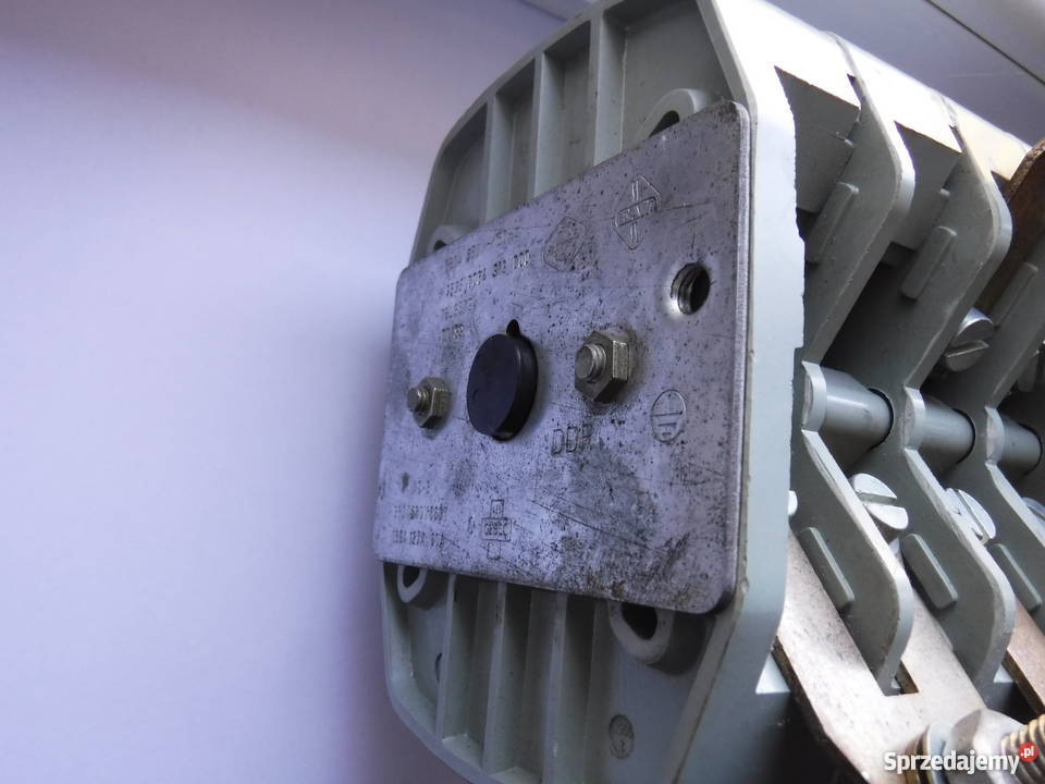 Rozłącznik izolacyjny 250A 660VAC TGL 35794 AC3 Szydłowiec