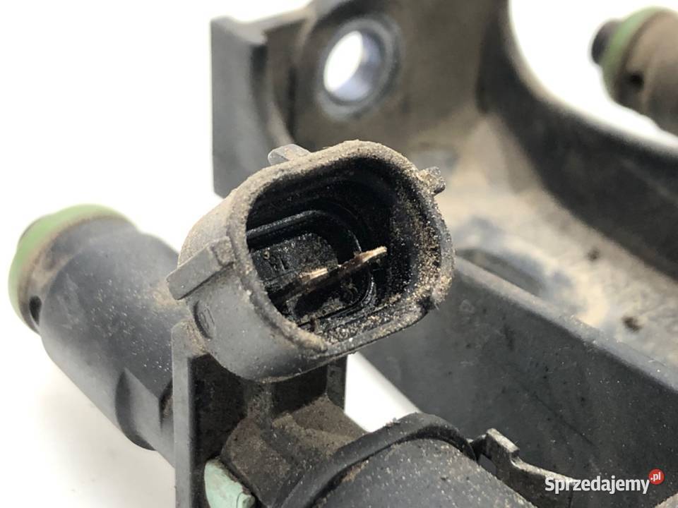 LISTWA WTRYSKOWA PEUGEOT 301 16 116