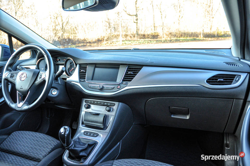 Opel Astra 16CDTI Bezwypadkowa 2017 r 110KM