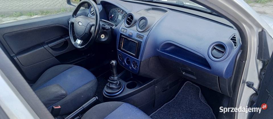 Ford Fiesta 14 BenzynaZ Niemiec5 drzwiUszkodzona osobowe Szamotuły
