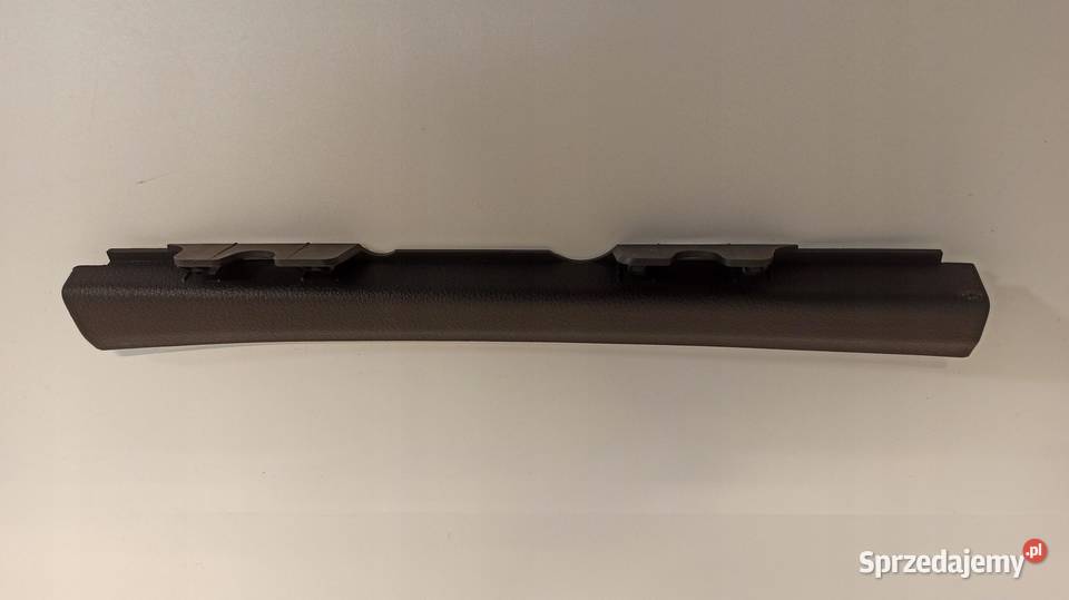 AUDI Q2 OSŁONA KONSOLI SŁUKA 81A868203 osobowe Podszybia sprzedam