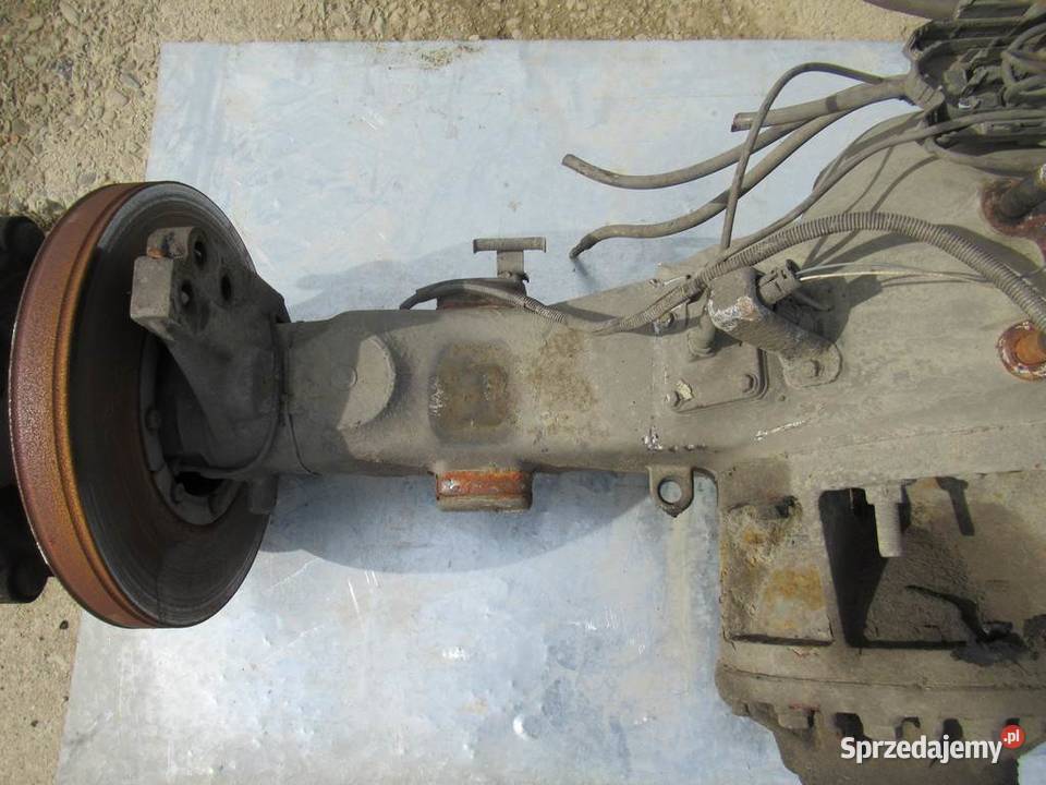 MOST TYŁ DYFER VOLVO FH12 121 460 Van minibus ciężarowe