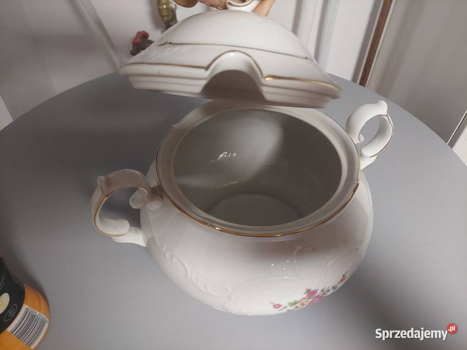 Waza porcelanowa Blizne