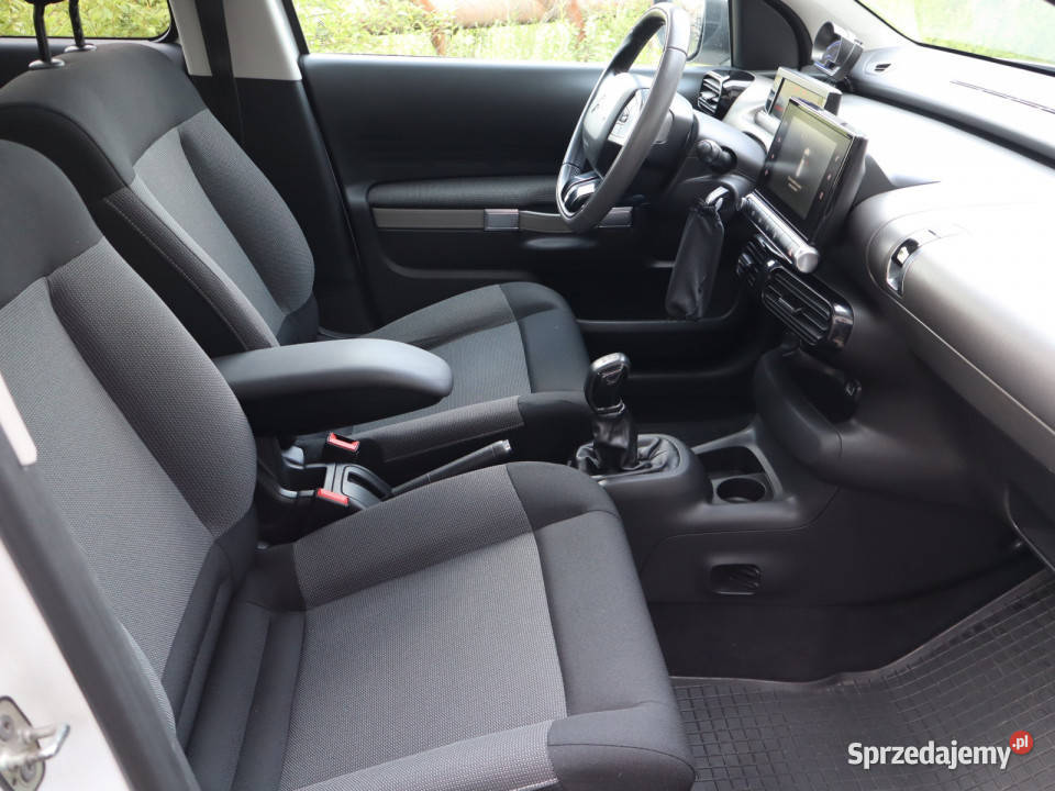 Citroen C4 Cactus 12 PureTech nieuszkodzony C4 Cactus Katowice