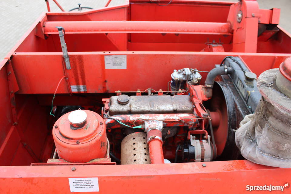 Kombajn zbożowy Massey Ferguson 240 Sokoły sprzedam