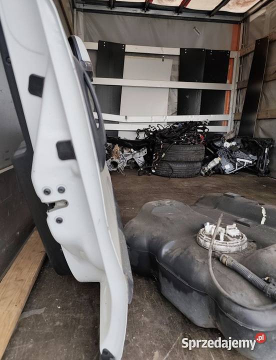 Drzwi prawe kompletne Fiat Doblo 2020r inne Trzebinia