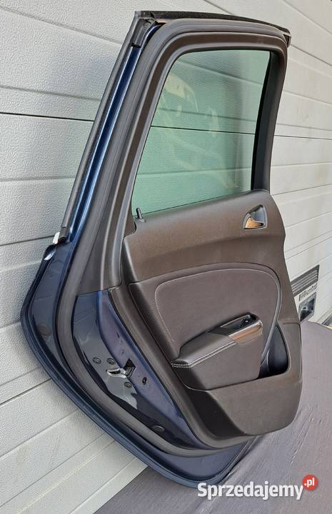 Drzwi prawy tył Opel Astra J IV hatchback Z22A Mielęcin sprzedam