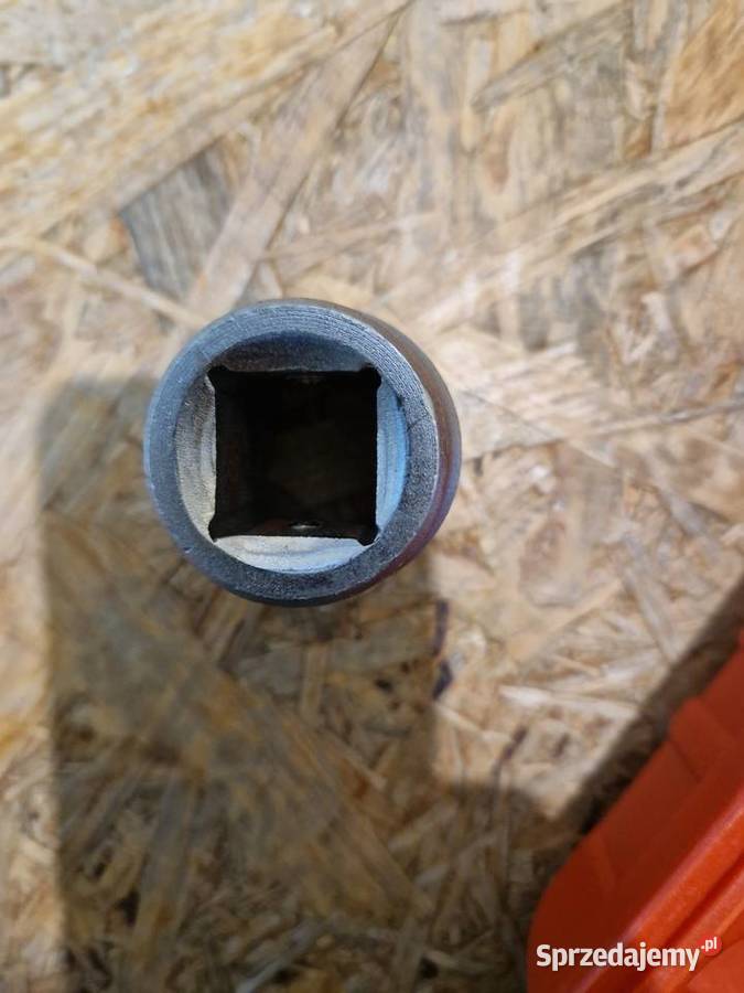 KLUCZE NASADOWE 34 6KĄTNE 21el 1950mm TIR Głogowa