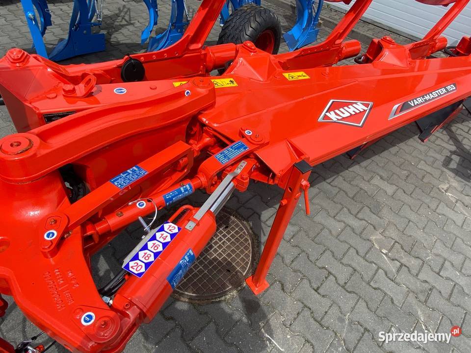 Pług obrotowy KUHN VariMaster 153 NSH 5 ręki Pługi Rawa Mazowiecka