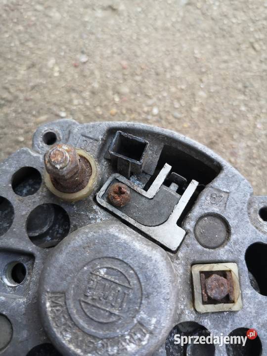 Fiat 125pŻuk szczotkotrzymać obudowa alternatora
