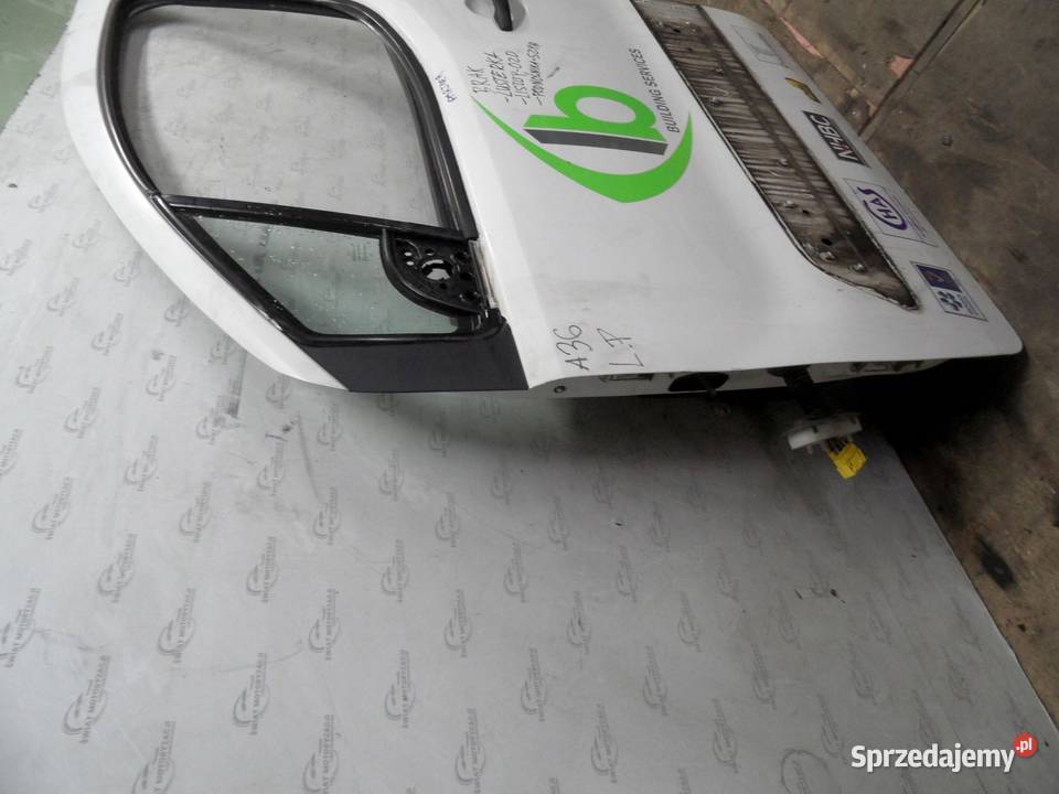 PEUGEOT PARTNER II 09r drzwi lewe przód
