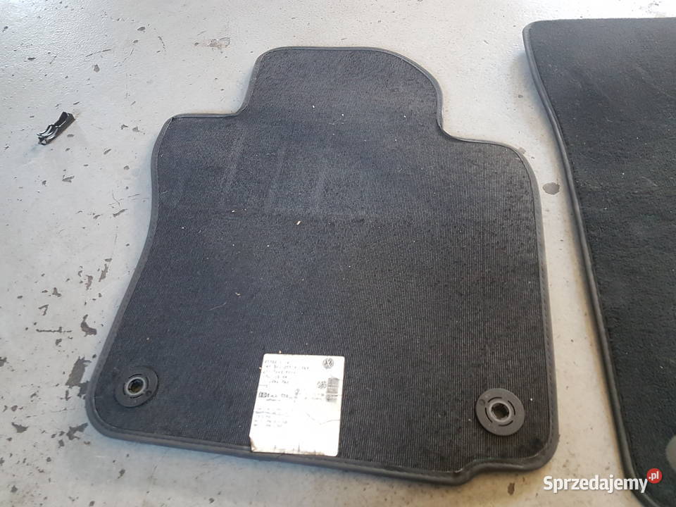 VW GOLF VI DYWANIKI WYCIERACZKI WEWNETRZNE Turek