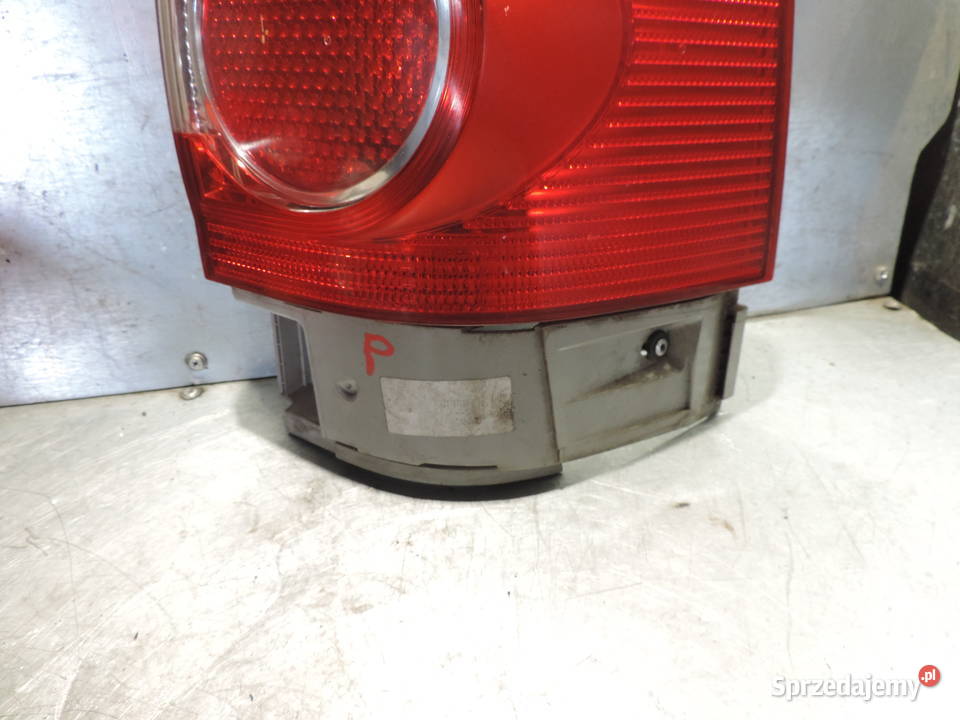 VW SHARAN 1 LIFT LAMPA PRAWY TYŁ
