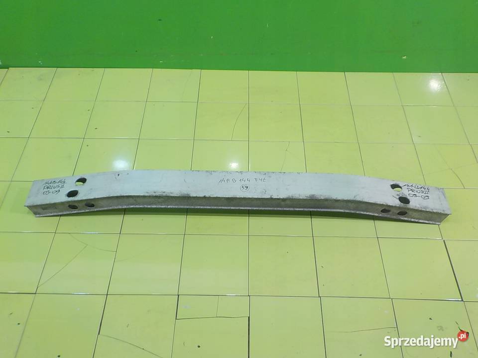 TOYOTA PRIUS II 15 VVTI 09r 5D belka zderzaka Suków sprzedam