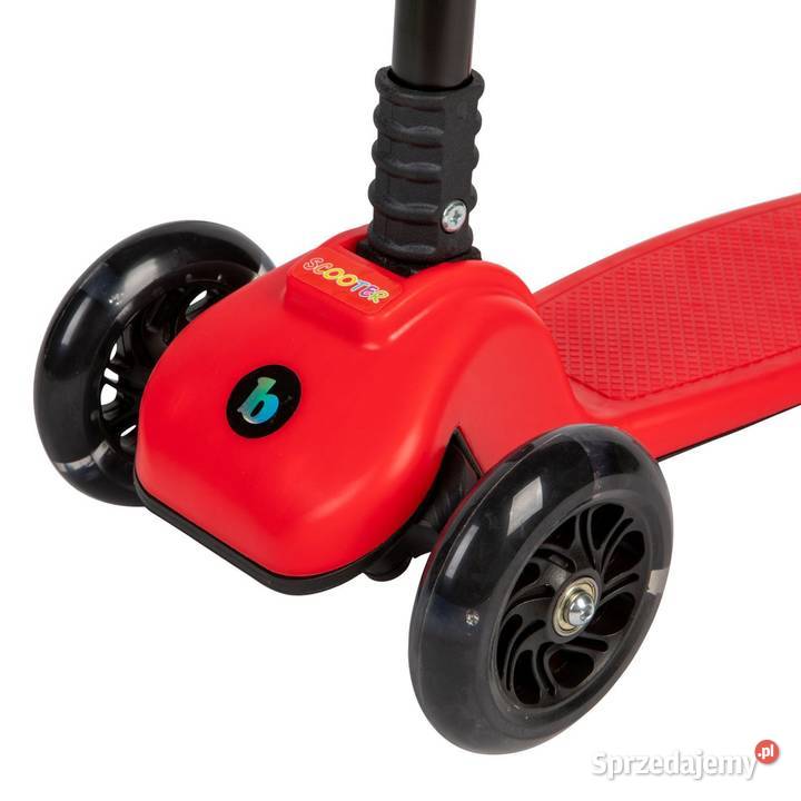 Czerwona balansowa hulajnoga składana trójkołowa