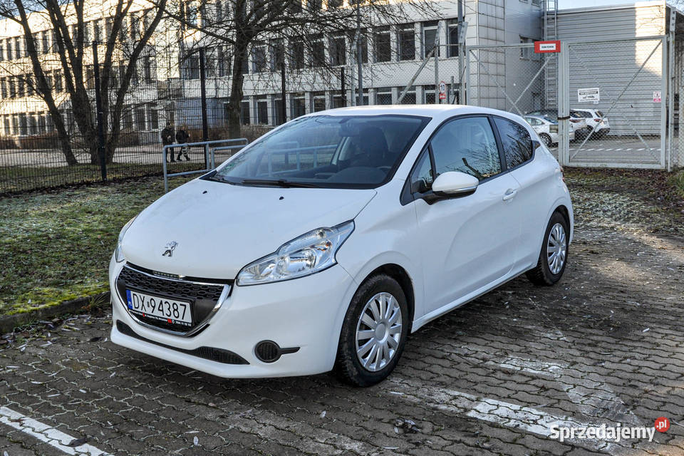 Peugeot 208 Bezwypadkowy 122 208