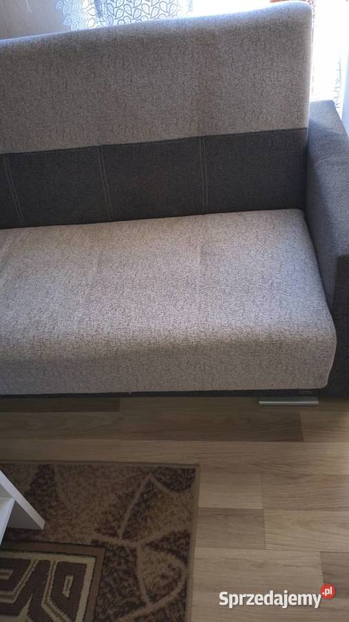 Sprzedam wersalkę Secemin