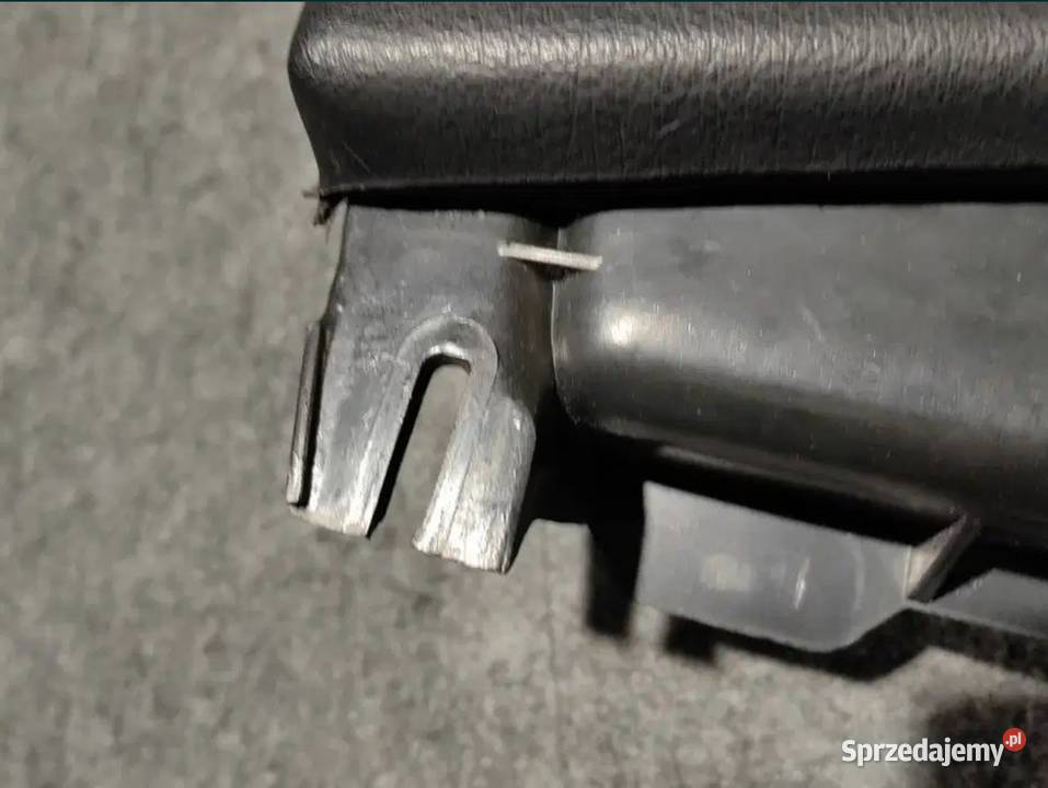 Schowek pasażera BMW e34 lift dekor