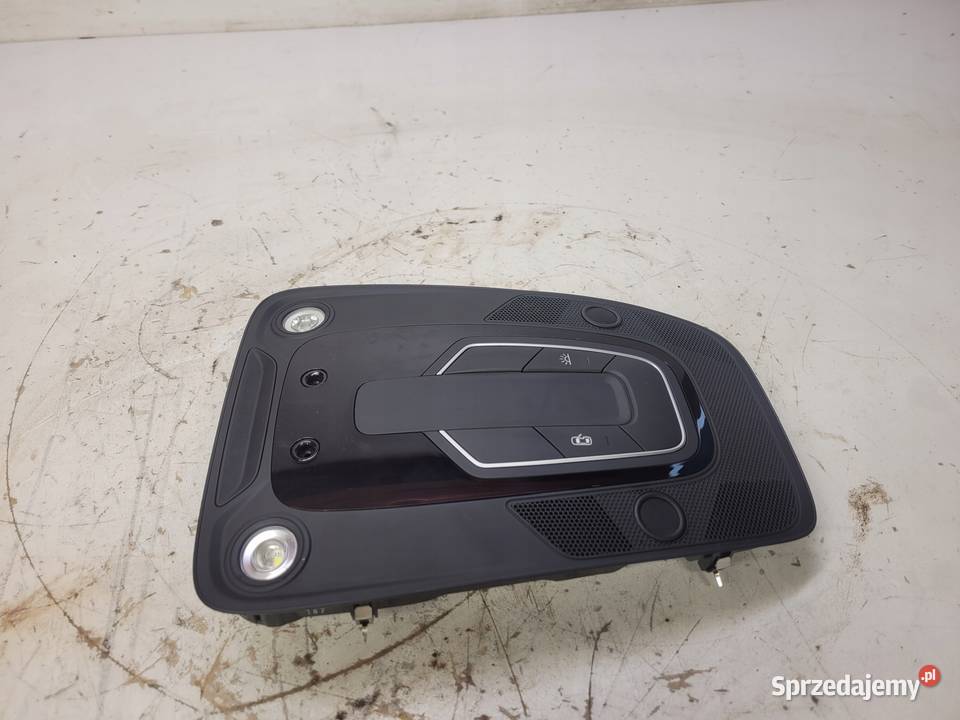 LAMPKA PODSUFITKI AUDI A4 B9 8W0947135D LED 6