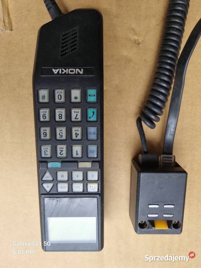 Telefon komórkowy NOKIA Centertel systemu NMT