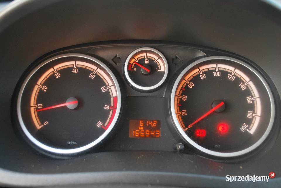 Opel Corsa D 12 Benzyna Klima Tempomat Alufelgi 166000km