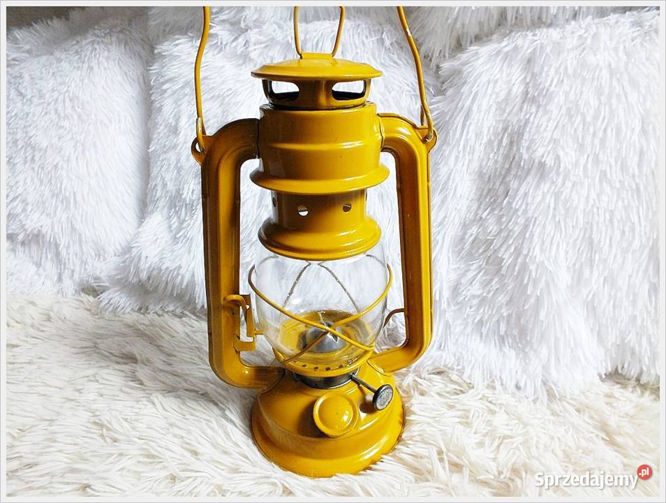 Lampa naftowa ŻÓŁTA Piękna i sprawna do użytku odcienie żółtego Żary