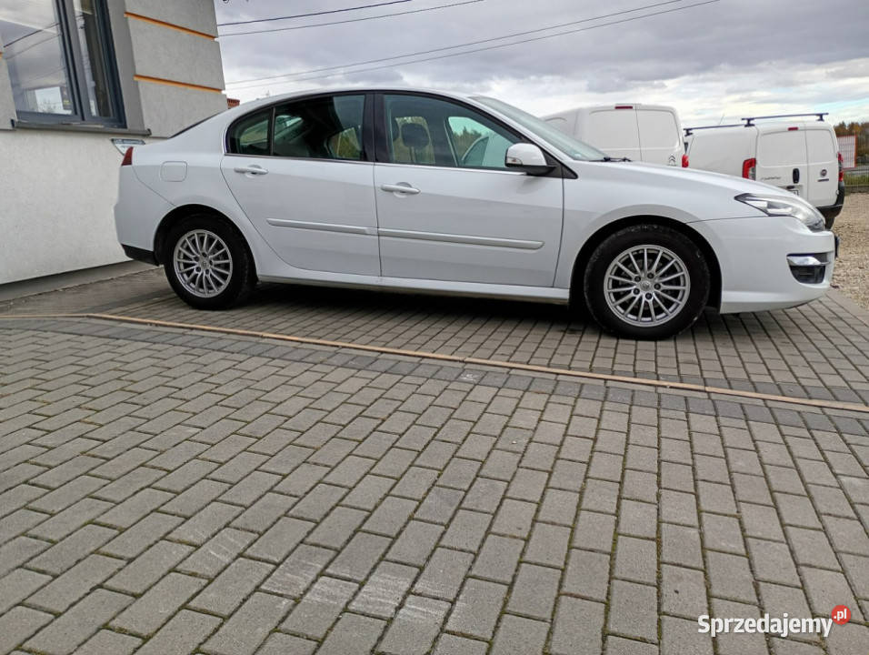 Renault Laguna niski przebieg zadbana ładny stan Chełm Śląski