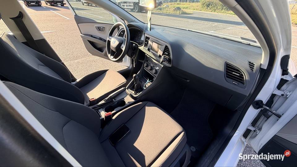 Seat Leon 2018 16 D kurtyny powietrzne Gdańsk