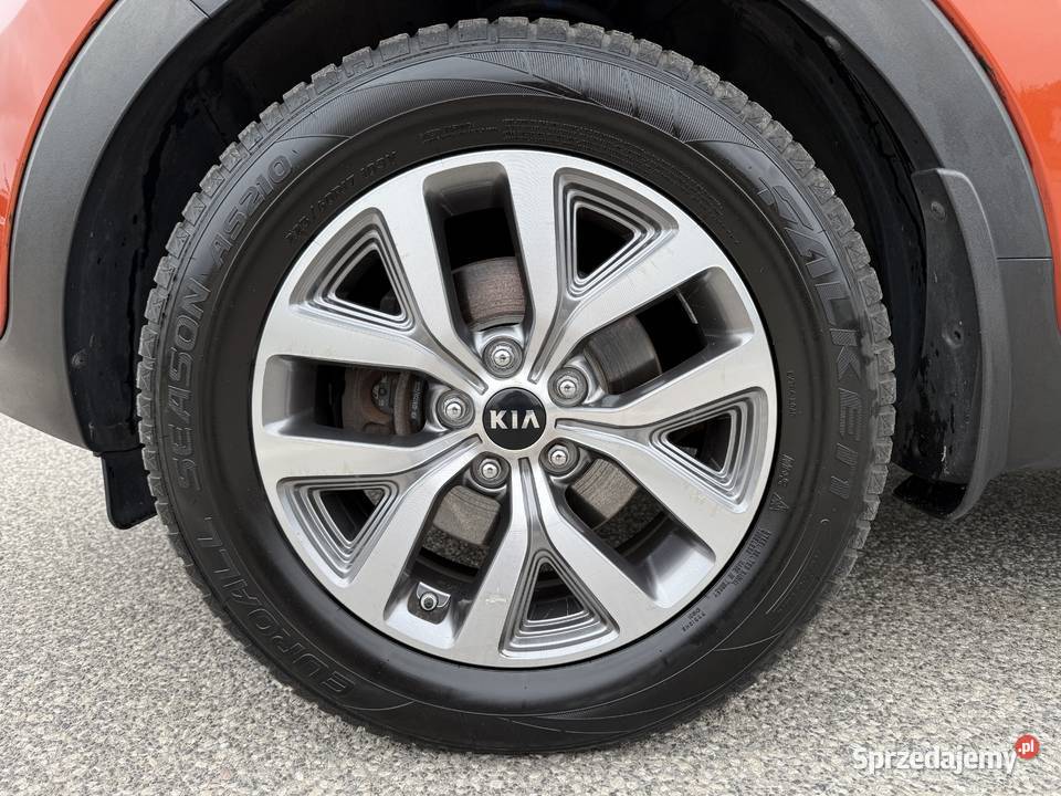 Kia Sportage 16 BENZYNA Klimatyzacja Nawigacja radio sprzedam